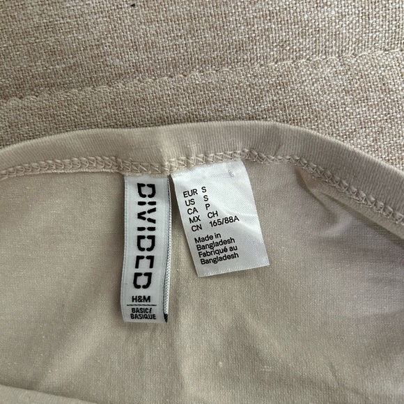 2 pack beige and grey tube top - Picture 2 of 5